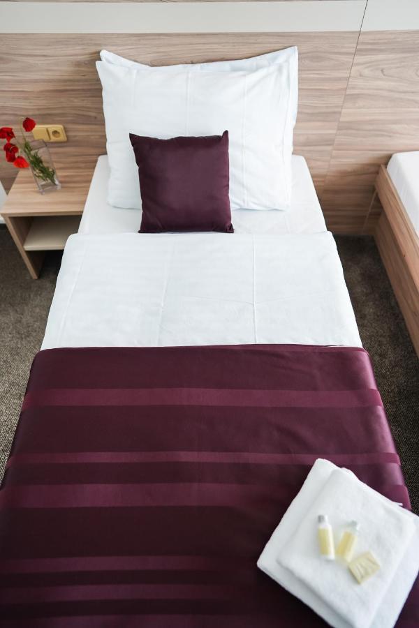 B&B Hotel University 布尔诺 外观 照片